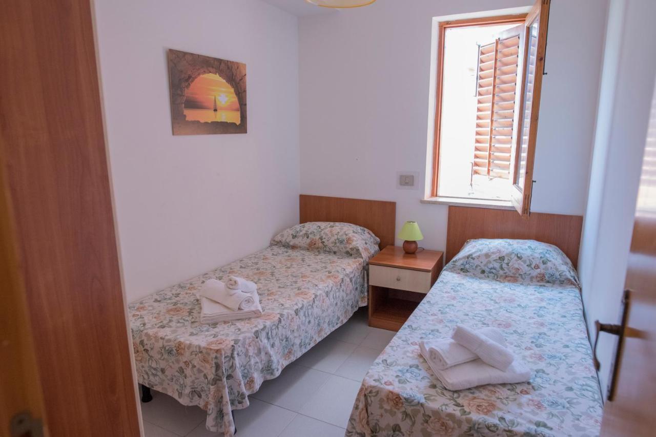 Residence Capo San Marco & Renella Шакка Экстерьер фото